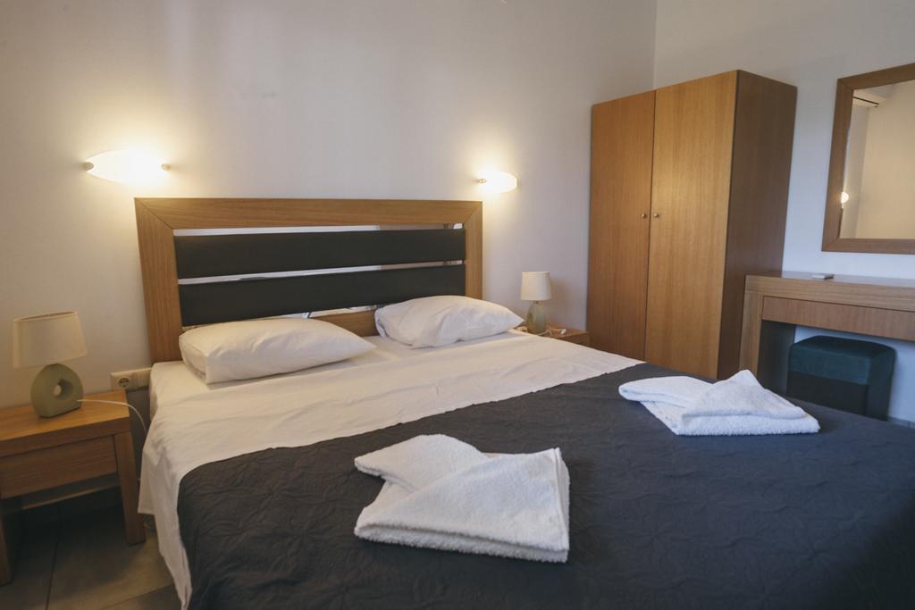 Scandia Villas Потос Екстериор снимка
